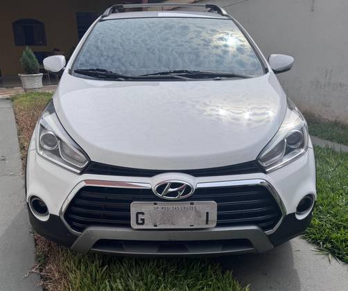 HYUNDAI HB20X 1.6 16V PREMIUM FLEX 4P AUTOMÁTICO